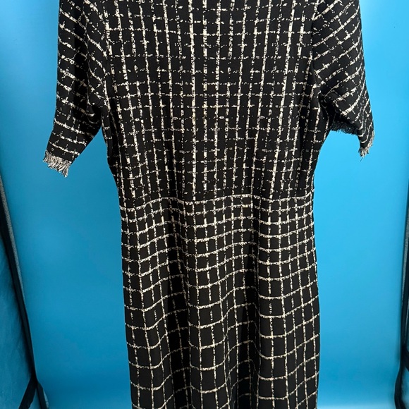 Dress Barn Woman Black and White Checkered Fringe Stretch Dress size 1X - Picture 2 of 7